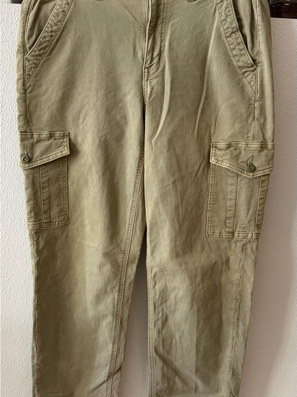 American Eagle Outfitters Olive Green Cargo Jeans